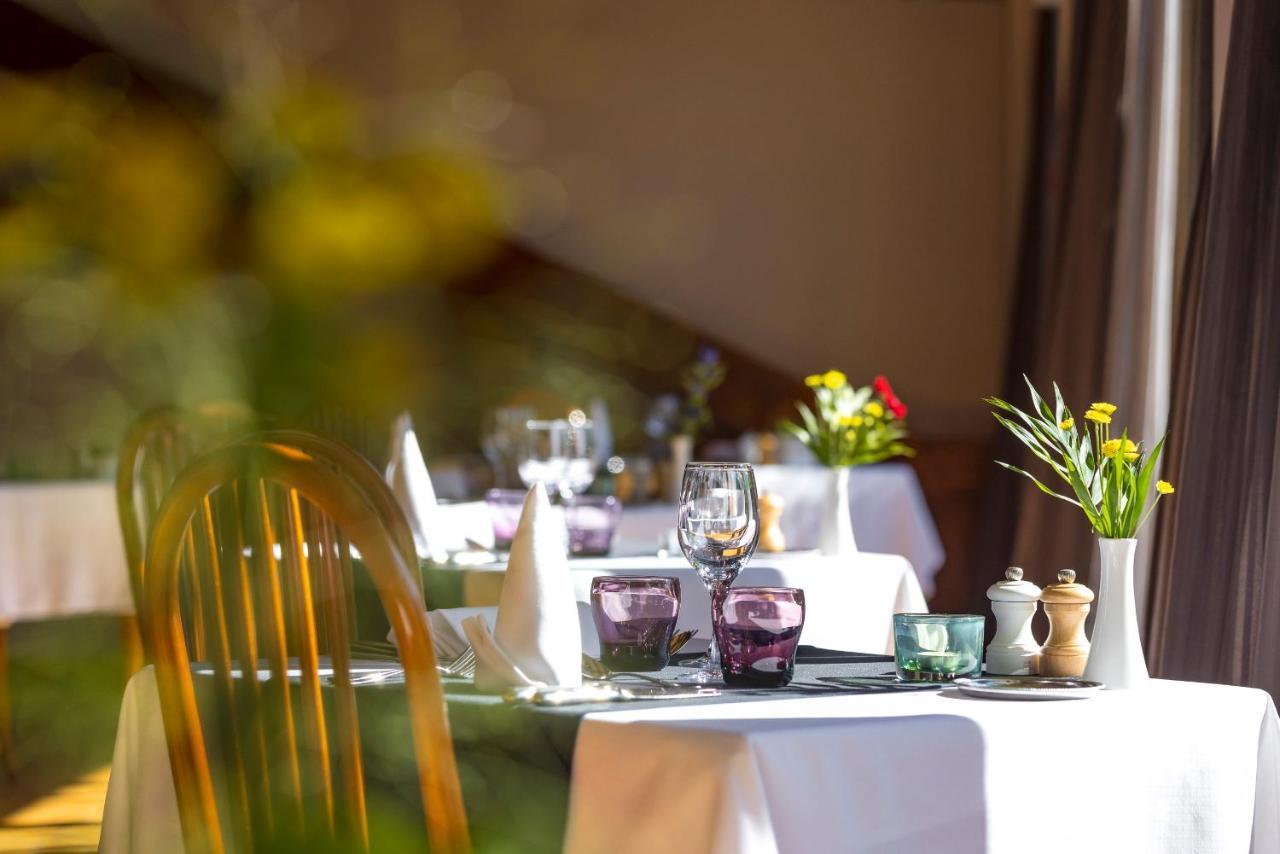Hotel Les Grillons Talloires Dış mekan fotoğraf
