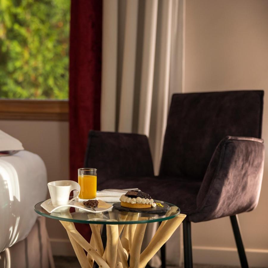 Hotel Les Grillons Talloires Dış mekan fotoğraf